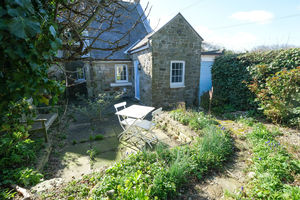 Photo 12- click for photo gallery